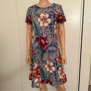 Vintage Hilo Hattie Hawaiian Dress Size Medium